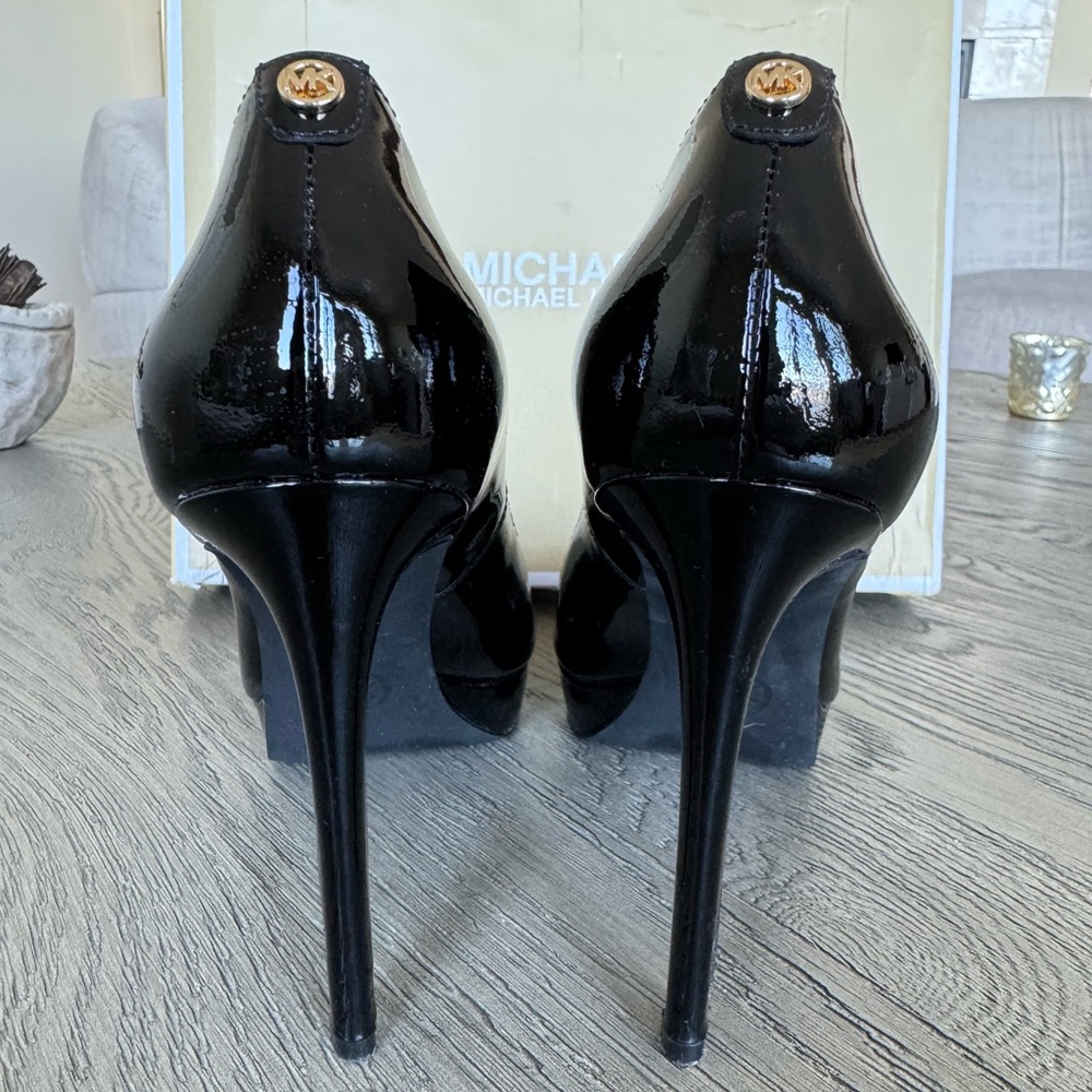 Michael Kors 4 Inch Stiletto Heels, Peep Toe, Black Patent Leather, Size 6.5 - Picture 3 of 9